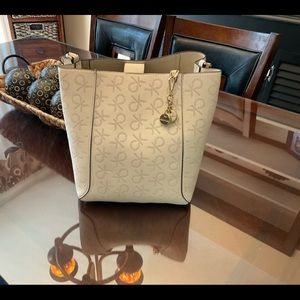 NWOT Calvin Klein Handbag!!